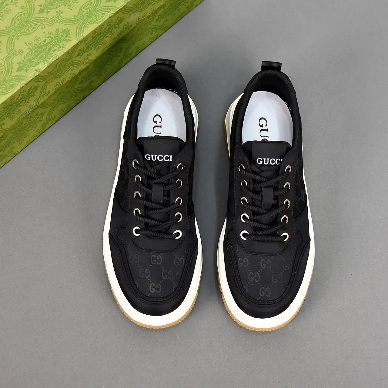 PP420🍹🍹🍹Gucci【Gucci】Fashionable lace-up cloth shoes, uppers made of breathable fabric, rubber foam soles, men's size 39-44